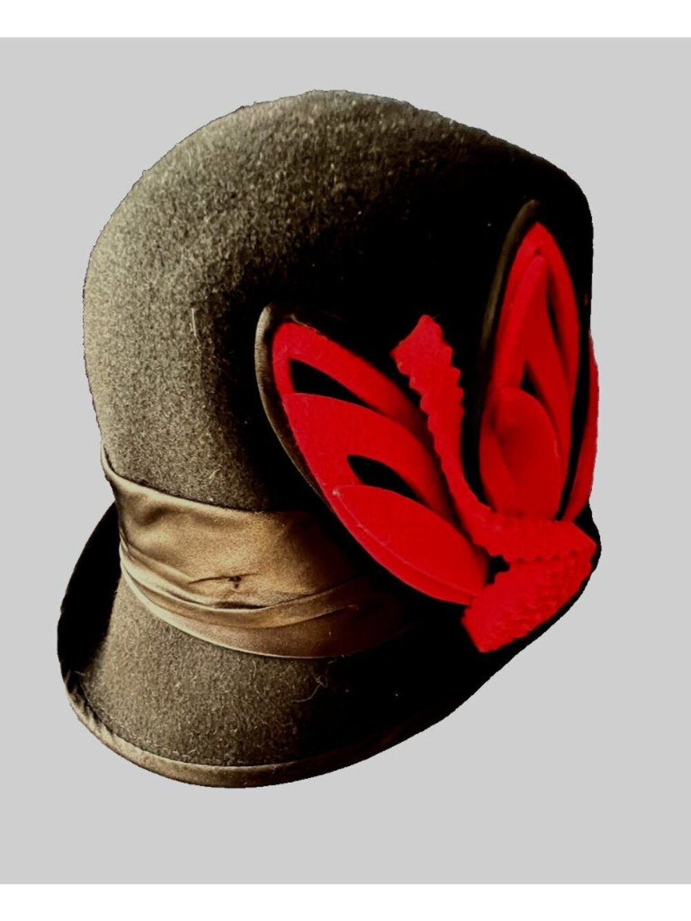 Black Felt Cloche Hat with 100% Wool Made in England Designer Red One Size: M